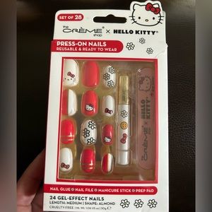 Hello Kitty The Creme Shop Press On Nails Kit, NWT Sealed!